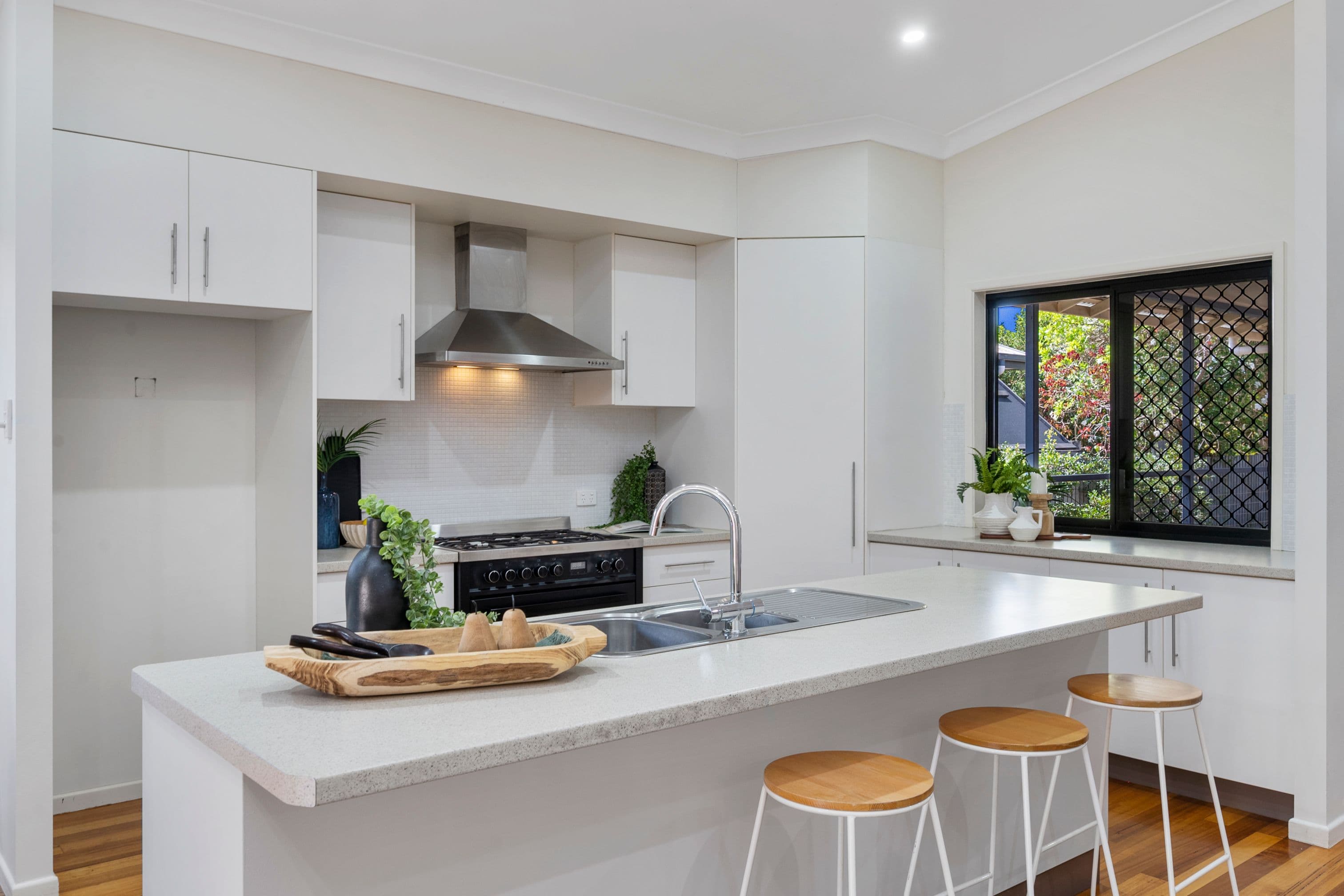 15 Sarina Court, Mount Louisa QLD 4814, Mount Louisa - Thumbnail 4