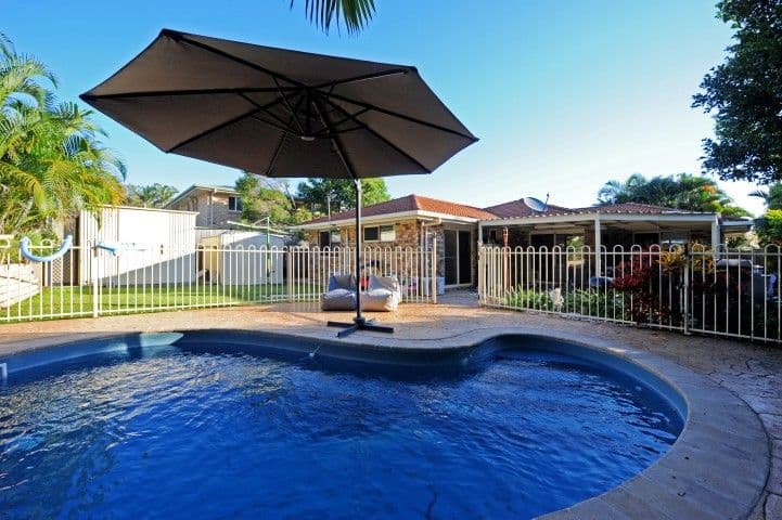 90 Dixon Drive, TELINA QLD 4680, Telina - Thumbnail 4