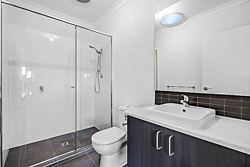 13 Elsternwick Street, Truganina VIC 3029, Truganina - Thumbnail 6