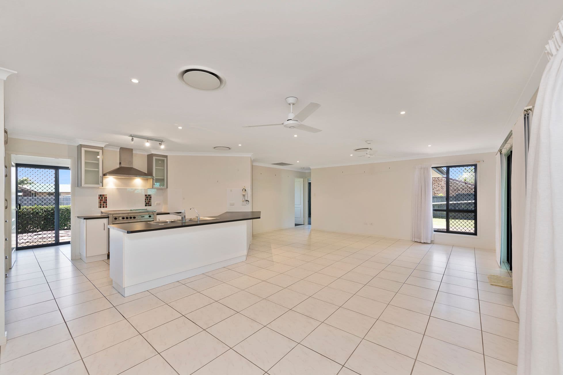 58 Gibsons Road, Burnett Heads QLD 4670, Burnett Heads - Thumbnail 5