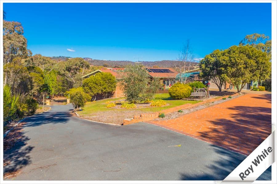 18 Beston Place, Greenleigh - Image 1