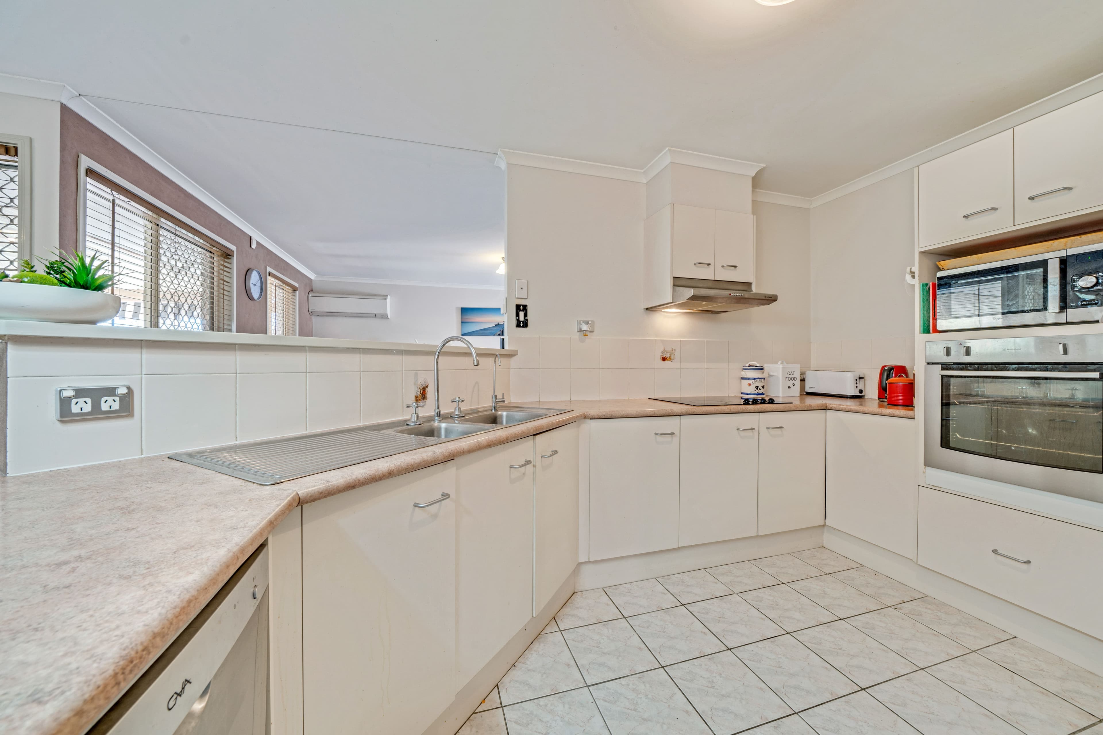 3 Cockatiel Court, Loganlea QLD 4131, Loganlea - Thumbnail 6