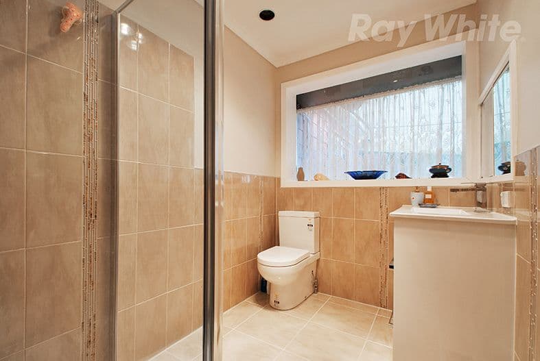 94 CAMBRIDGE Road, Kilsyth VIC 3137, Kilsyth - Thumbnail 6