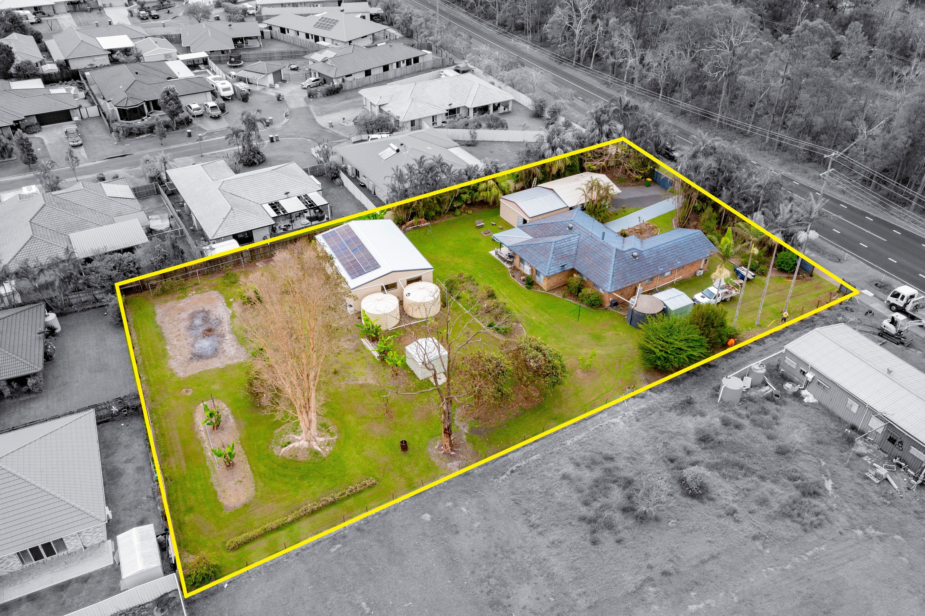 327 Old Landsborough Road, Landsborough QLD 4550, Landsborough - Image 1