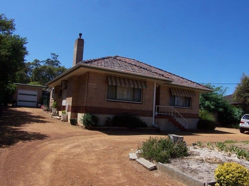 141 Canning Road, KALAMUNDA WA 6076, Kalamunda - Thumbnail 2
