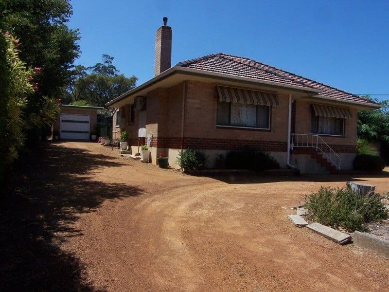 141 Canning Road, KALAMUNDA WA 6076, Kalamunda - Thumbnail 4