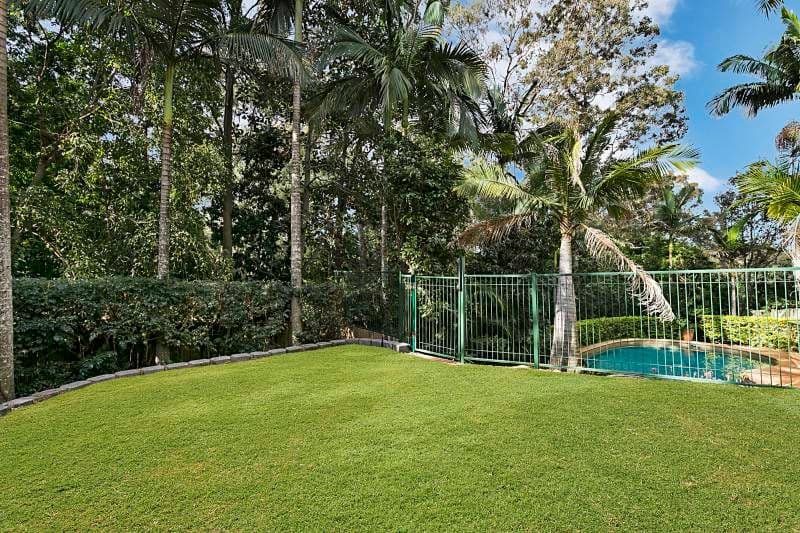 58 Hakea Crescent, Chapel Hill QLD 4069, Chapel Hill - Thumbnail 3