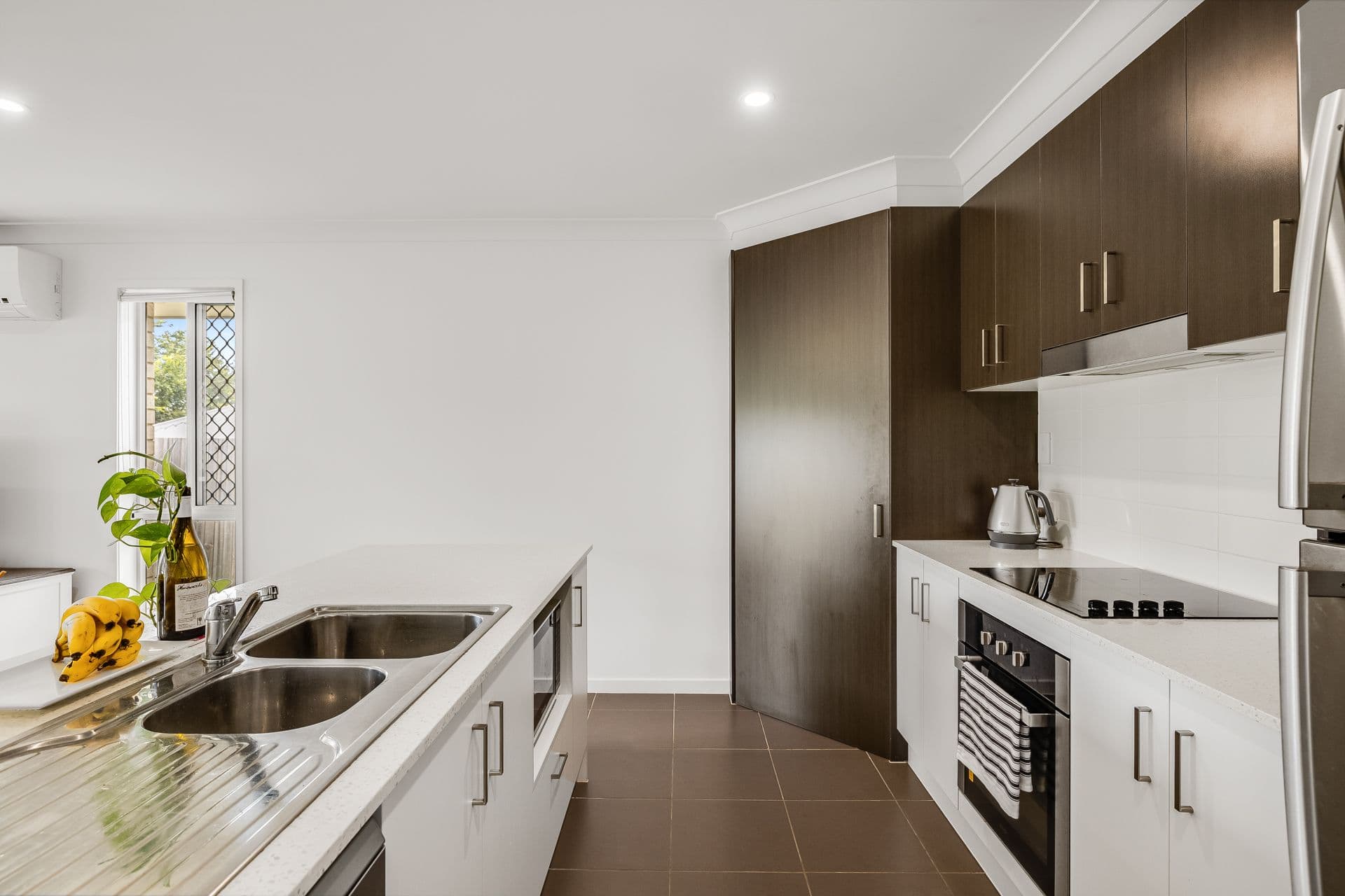 34 Mariette Street, Harristown QLD 4350, Harristown - Thumbnail 2