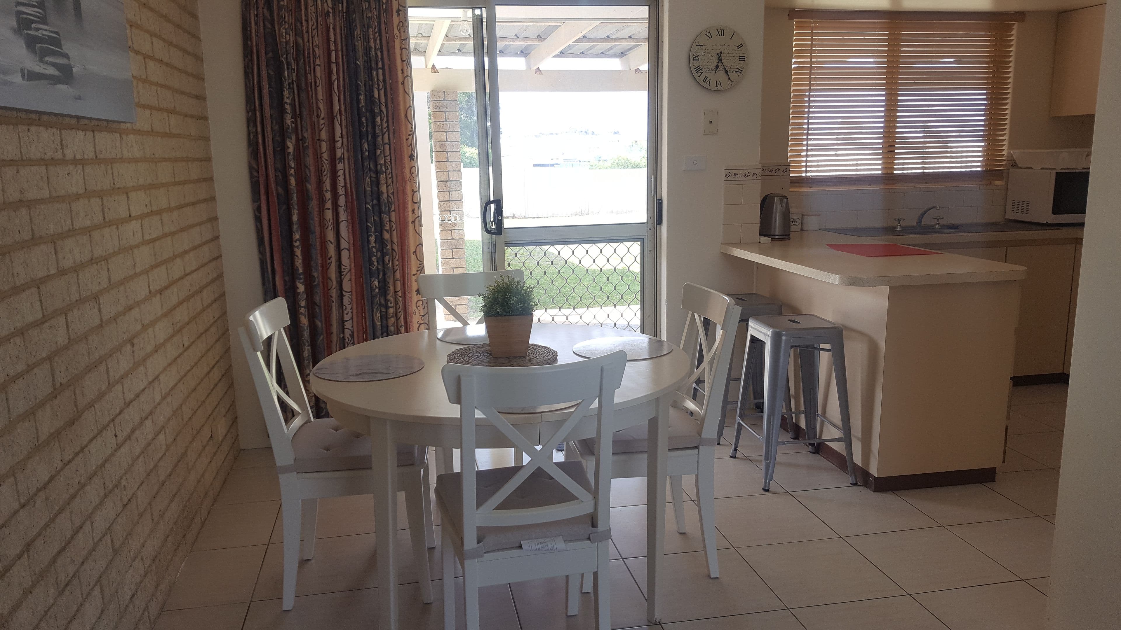 28 North Shore Drive, Dongara WA 6525, Dongara - Thumbnail 6