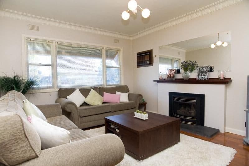 64 Deutcsher Street, AVONDALE HEIGHTS VIC 3034, Avondale Heights - Thumbnail 2