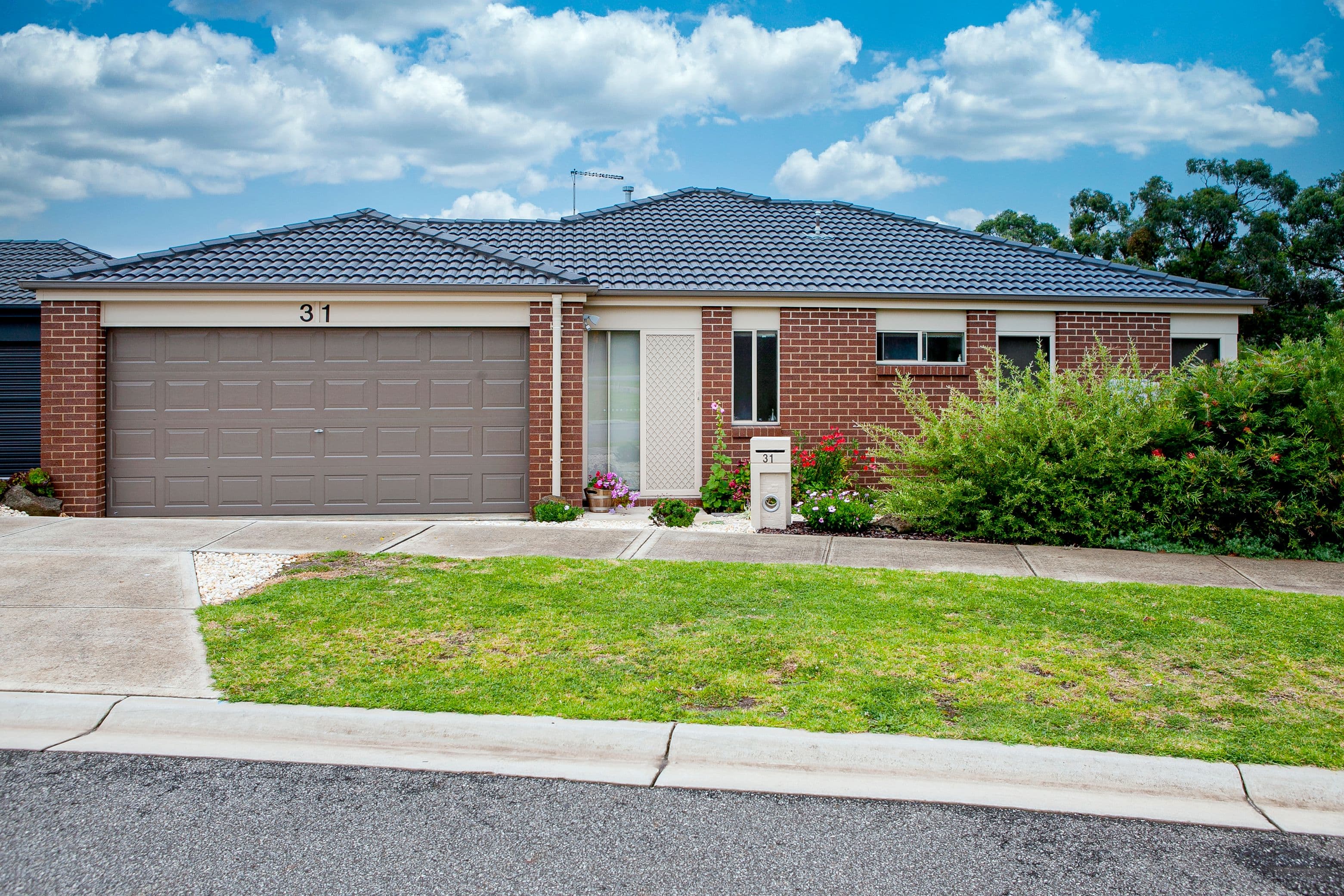 31 Romina Drive, Langwarrin VIC 3910, Langwarrin - Thumbnail 2