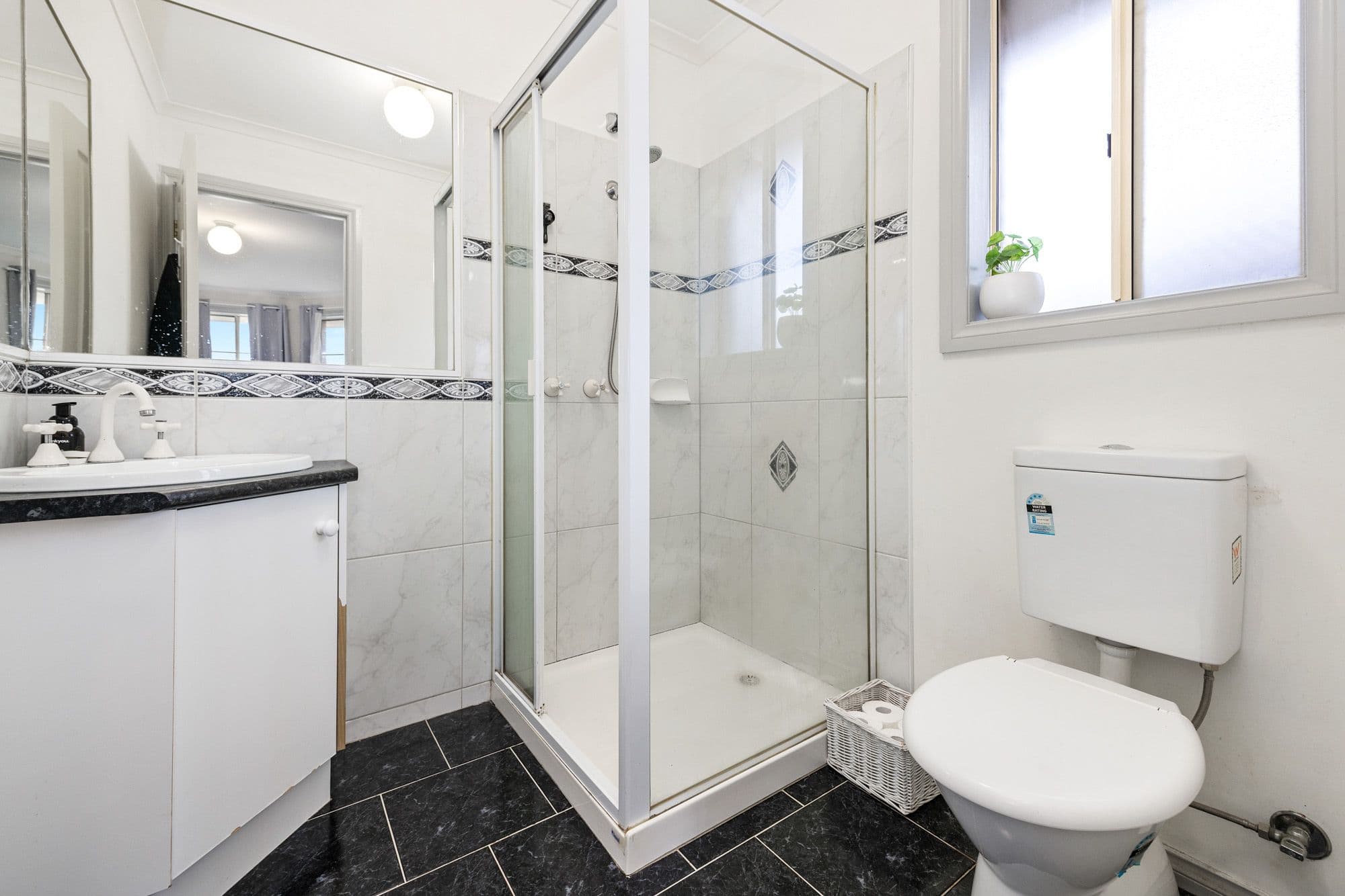 121 Walls Road, Werribee VIC 3030, Werribee - Thumbnail 3