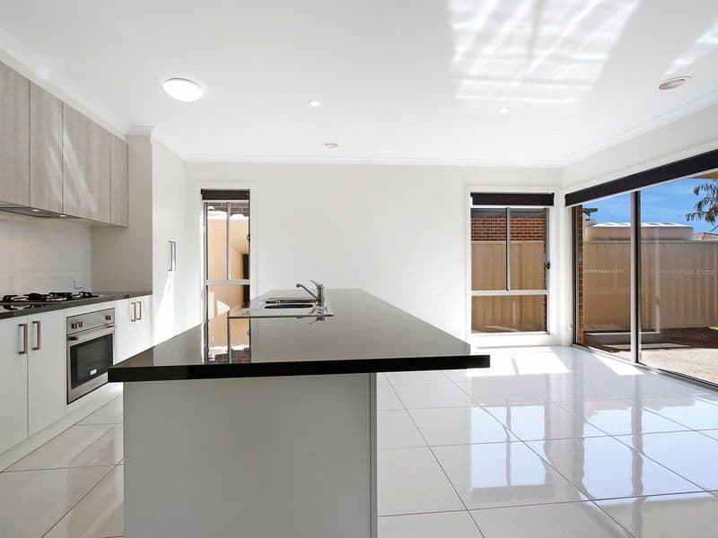 94 Witt Street, Yarrawonga VIC 3730, Yarrawonga - Thumbnail 2