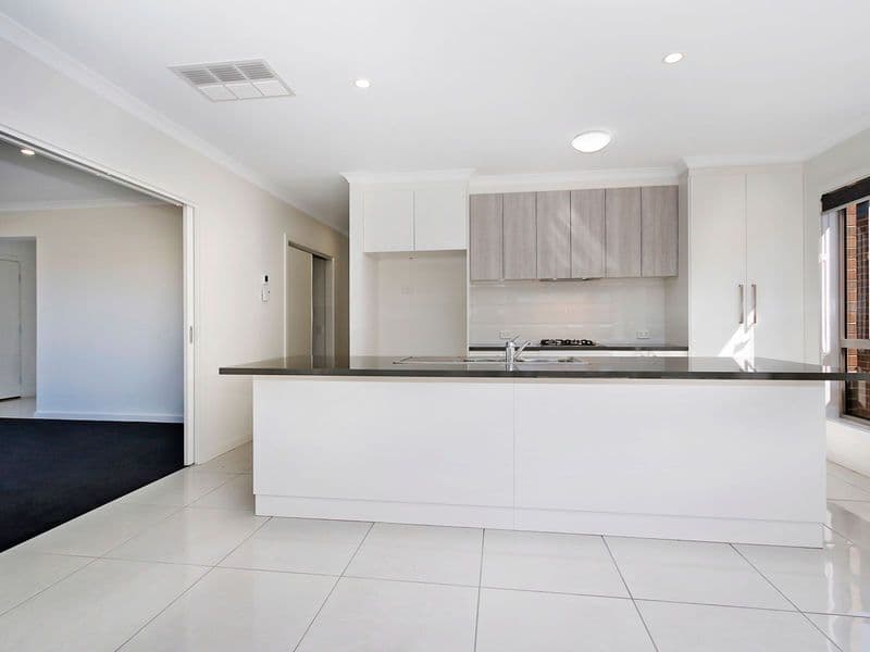 94 Witt Street, Yarrawonga VIC 3730, Yarrawonga - Thumbnail 5