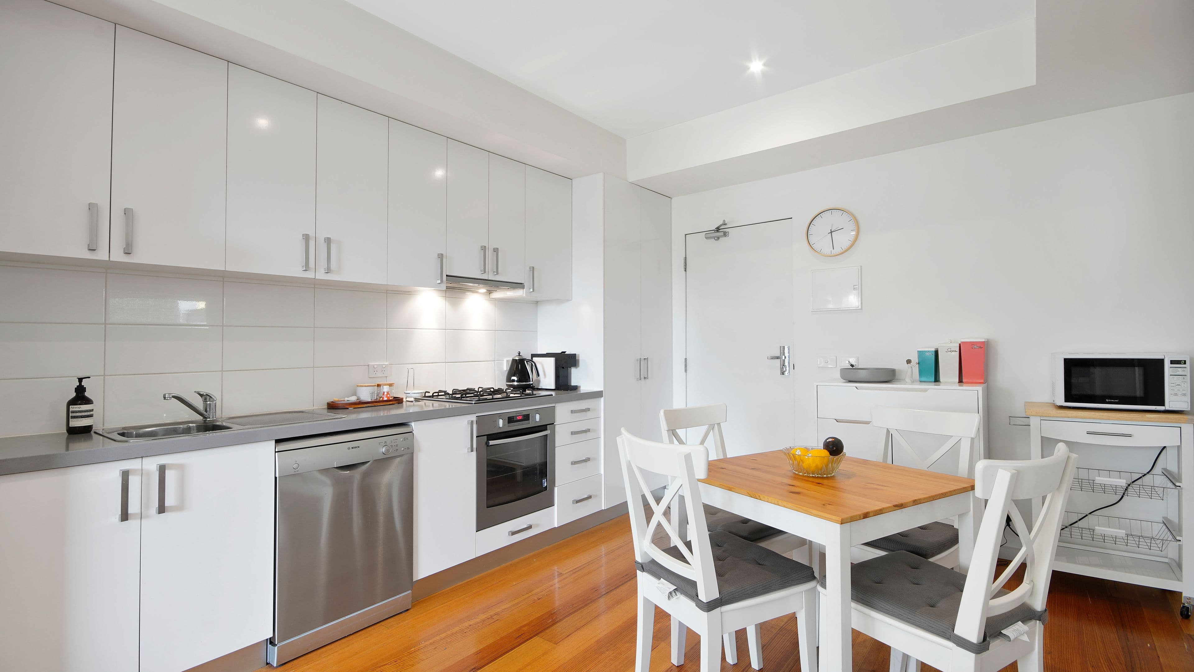 99 Barton Street, Reservoir VIC 3073, Reservoir - Thumbnail 6
