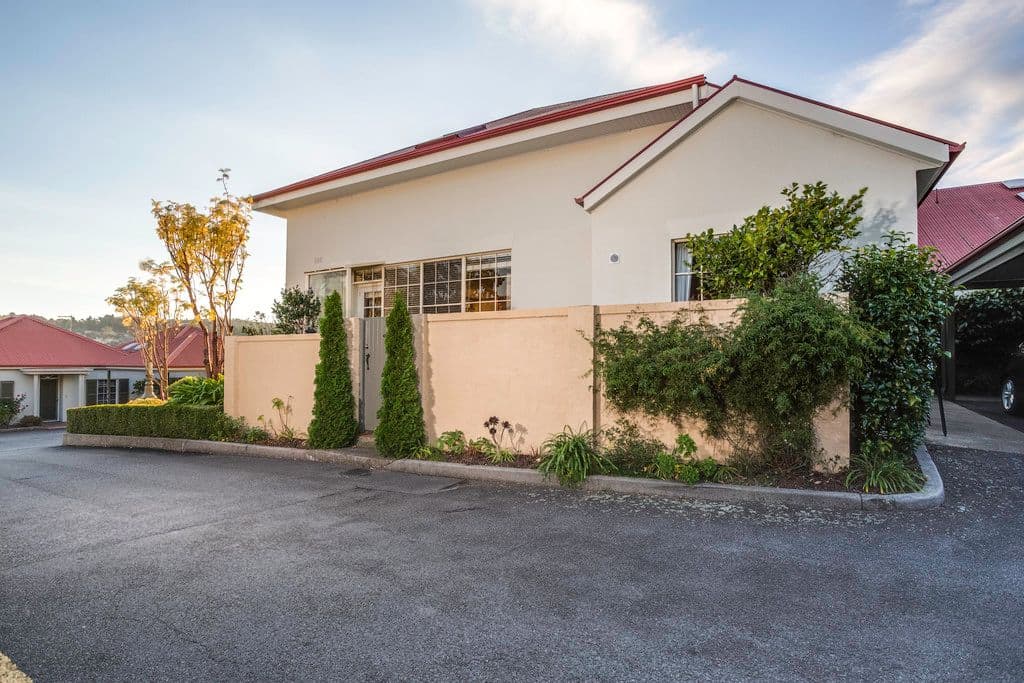 11 St John Crescent, Launceston TAS 7250, Launceston - Thumbnail 2