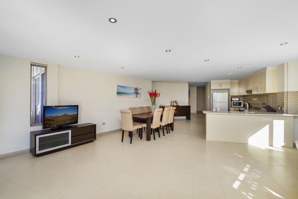 87-91 Ocean Parade, The Entrance NSW 2261, The Entrance - Thumbnail 3