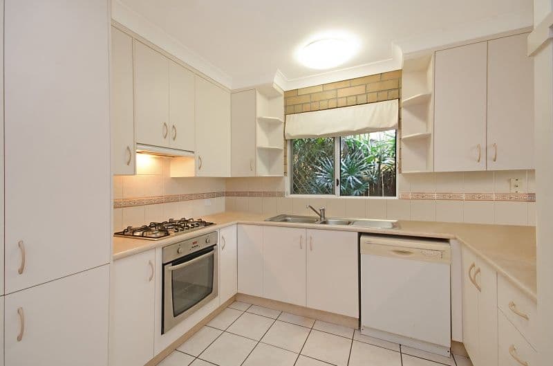 5 Crown Court, KIRWAN QLD 4817, Kirwan - Thumbnail 2