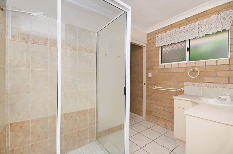 5 Crown Court, KIRWAN QLD 4817, Kirwan - Thumbnail 6