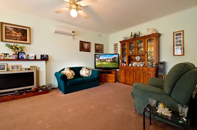 99 Kathryn Road, KNOXFIELD VIC 3180, Knoxfield - Thumbnail 4