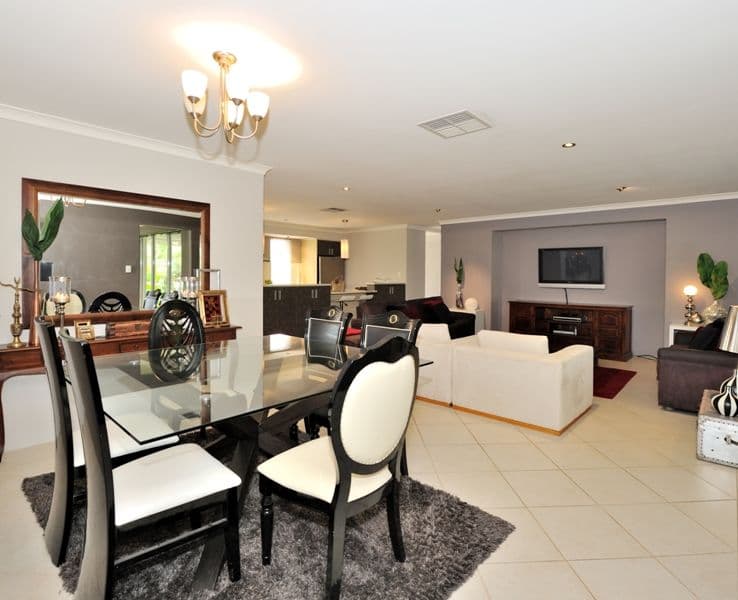 26 Welara Circle, HENLEY BROOK WA 6055, Henley Brook - Thumbnail 3
