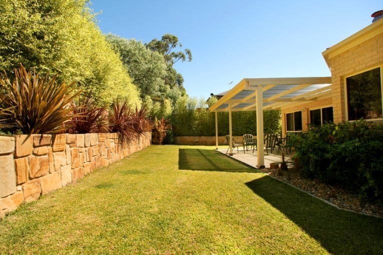 5 Armidale Crescent, CASTLE HILL NSW 2154, Castle Hill - Thumbnail 3