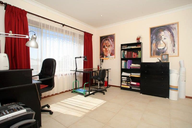 5 Armidale Crescent, CASTLE HILL NSW 2154, Castle Hill - Thumbnail 6