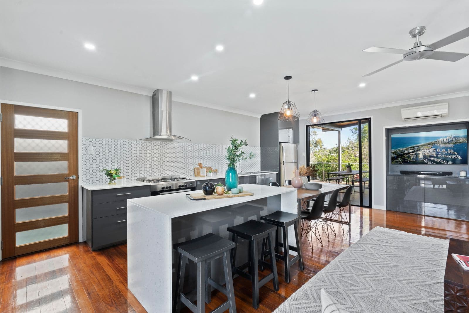 76 Nicholson Street, Greenslopes QLD 4120, Greenslopes - Thumbnail 3