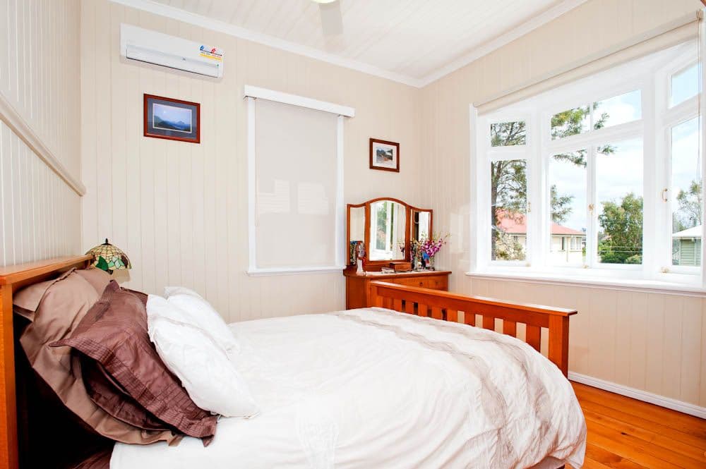 55 Raff Avenue, HOLLAND PARK QLD 4121, Holland Park - Thumbnail 2