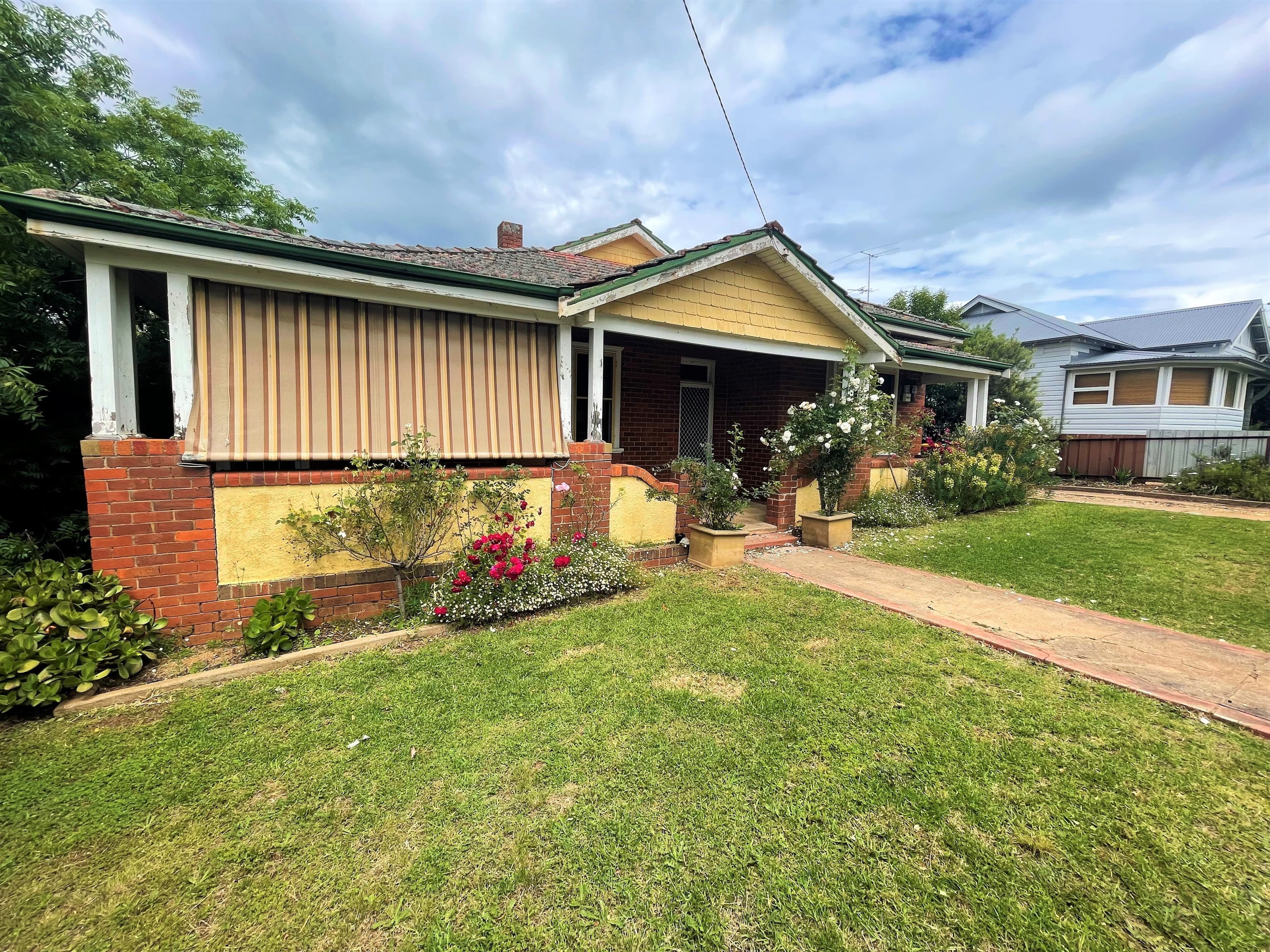 30 Campbell Street, Young NSW 2594, Young - Thumbnail 2