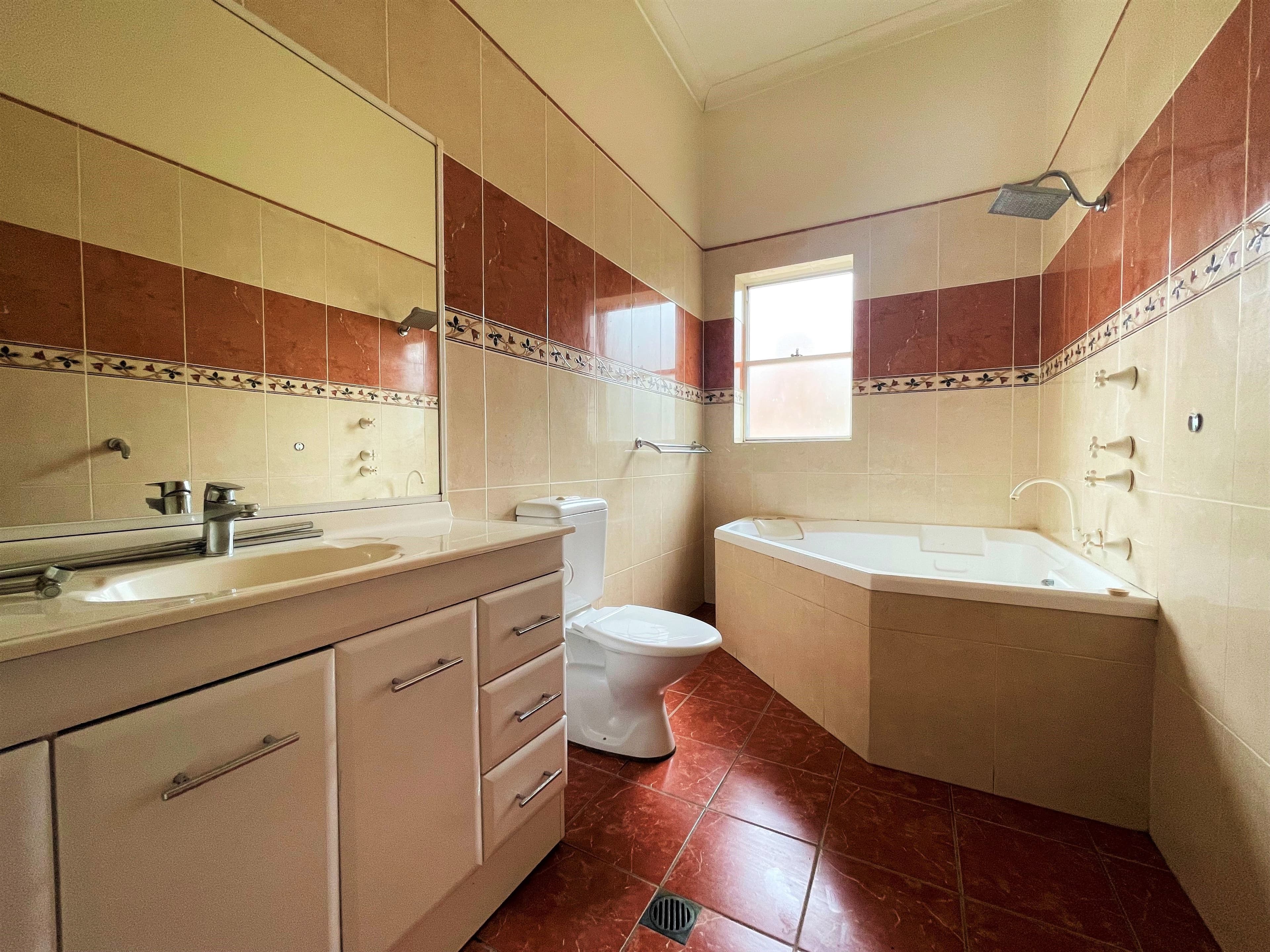 30 Campbell Street, Young NSW 2594, Young - Thumbnail 5