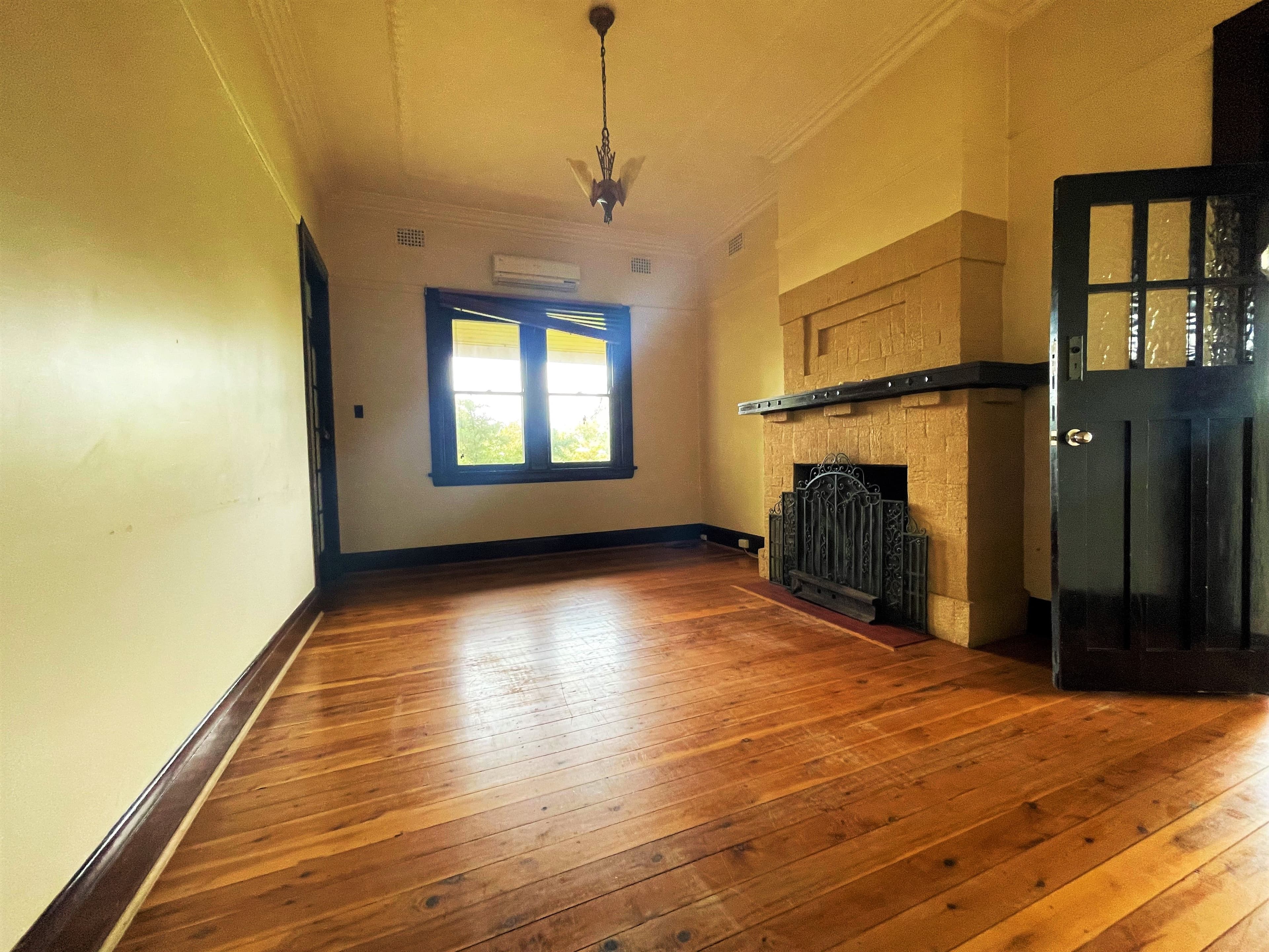 30 Campbell Street, Young NSW 2594, Young - Thumbnail 8