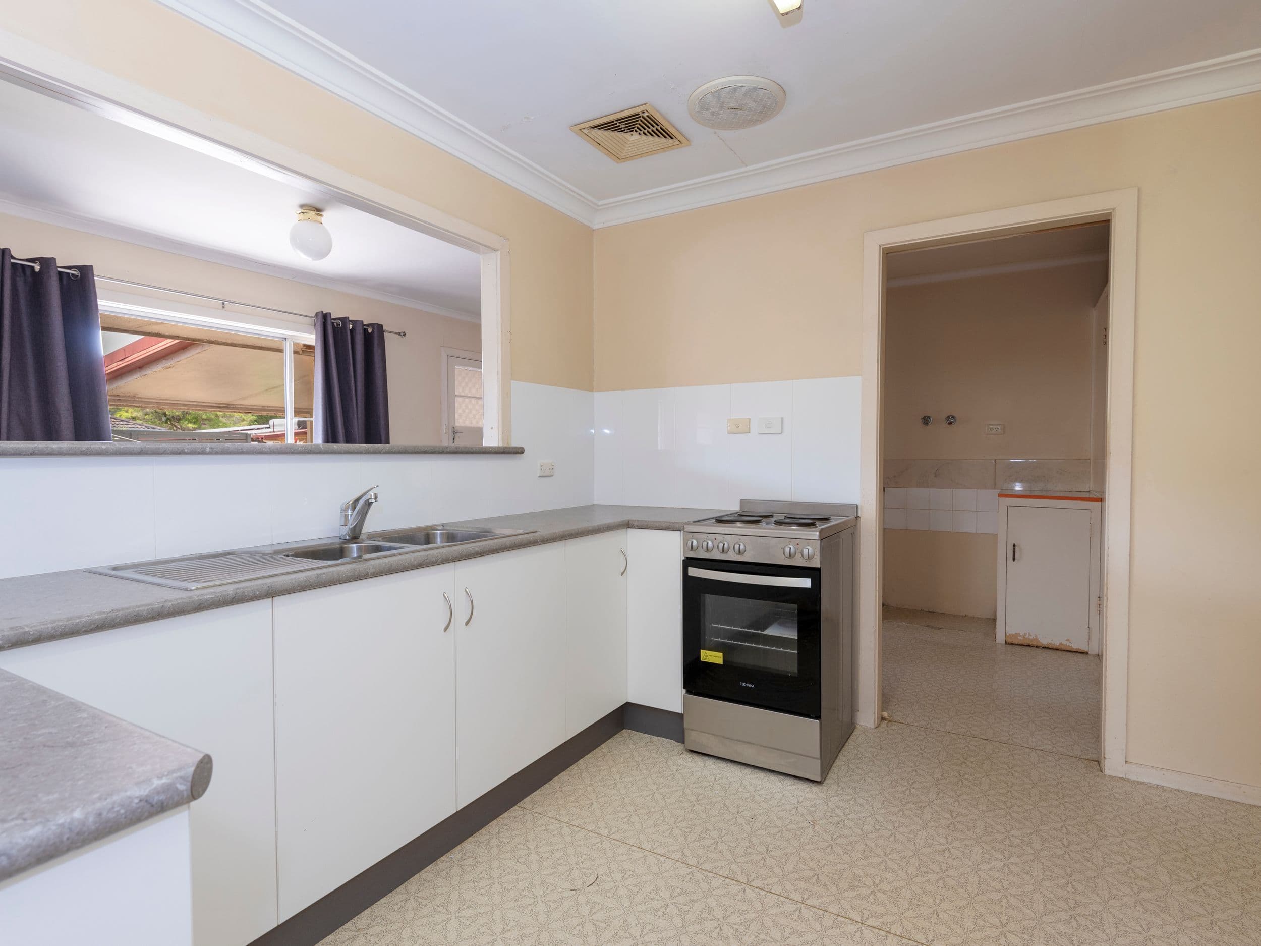 12 Paunelle Avenue, East Lismore NSW 2480, East Lismore - Thumbnail 2