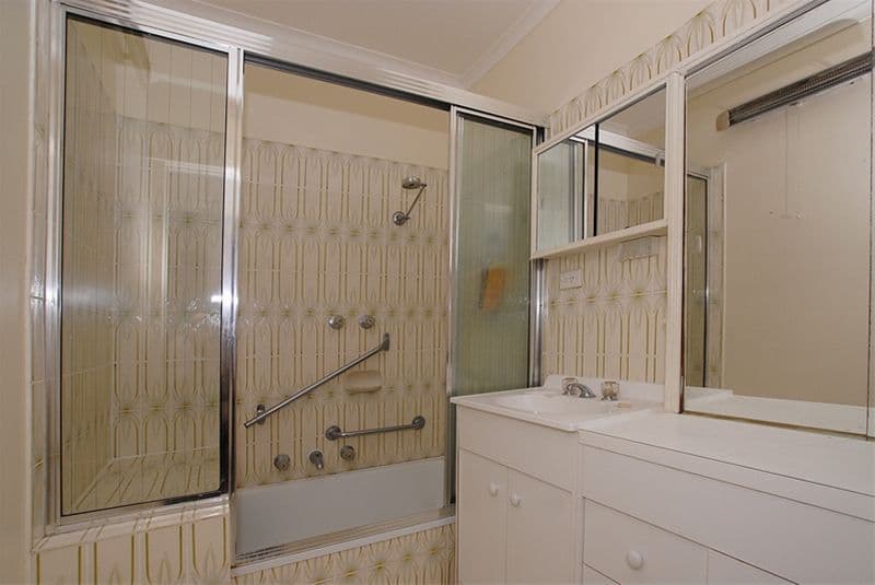 166  Charman Road, MENTONE VIC 3194, Mentone - Thumbnail 6