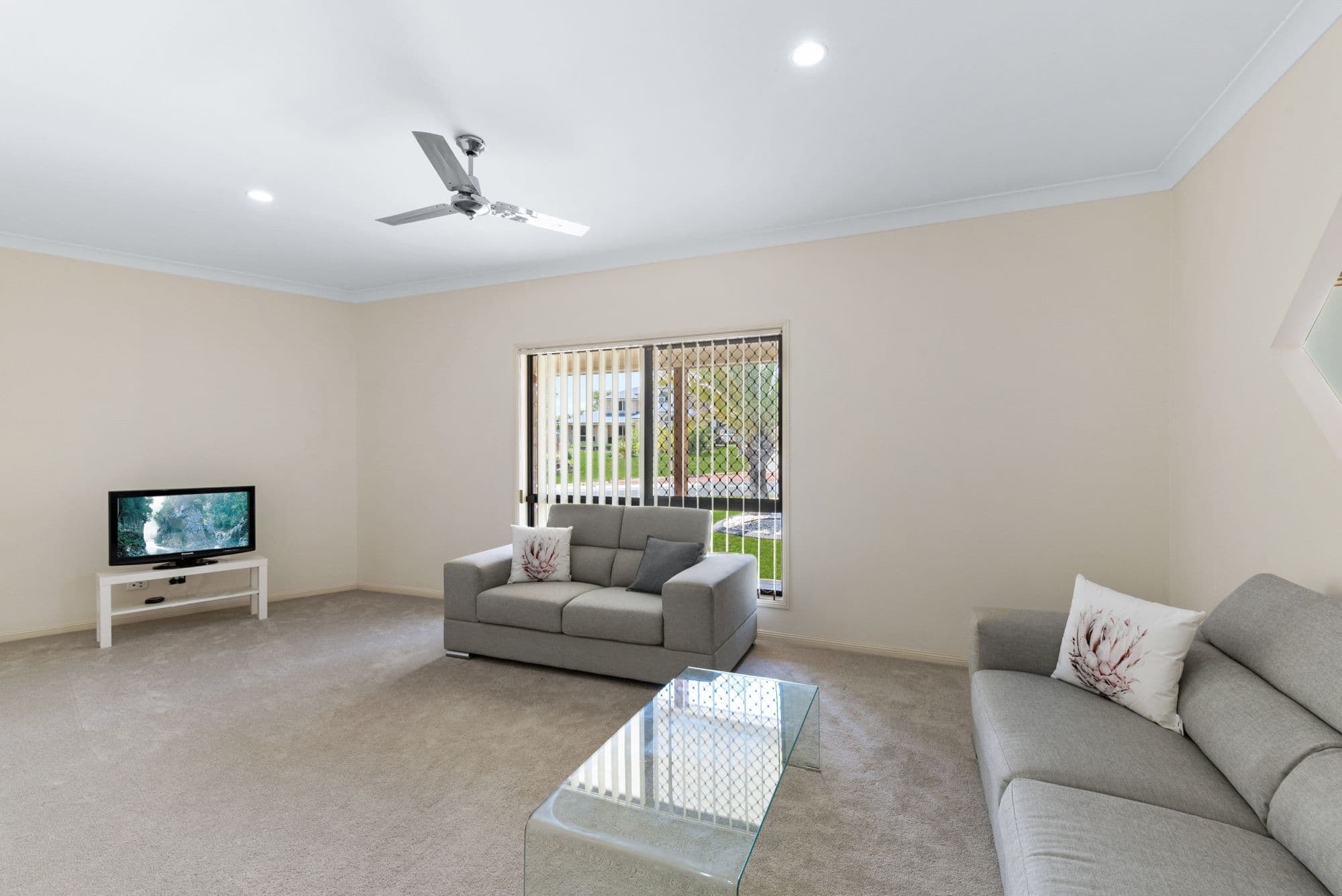 36 Mariner Boulevard, Deception Bay QLD 4508, Deception Bay - Thumbnail 8