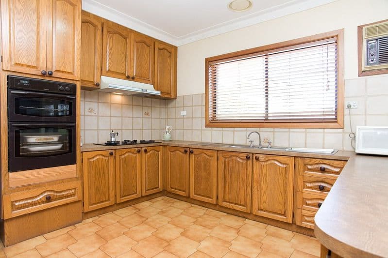 9 Rustic Court, Thomastown VIC 3074, Thomastown - Thumbnail 3