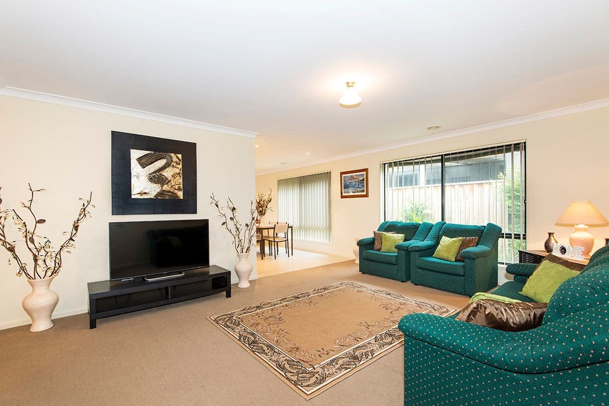 26 Songbird Crescent, SOUTH MORANG VIC 3752, South Morang - Thumbnail 2