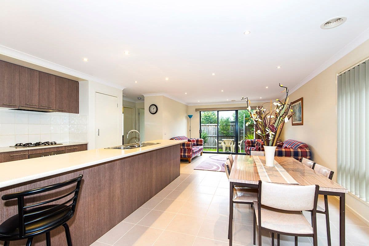 26 Songbird Crescent, SOUTH MORANG VIC 3752, South Morang - Thumbnail 4