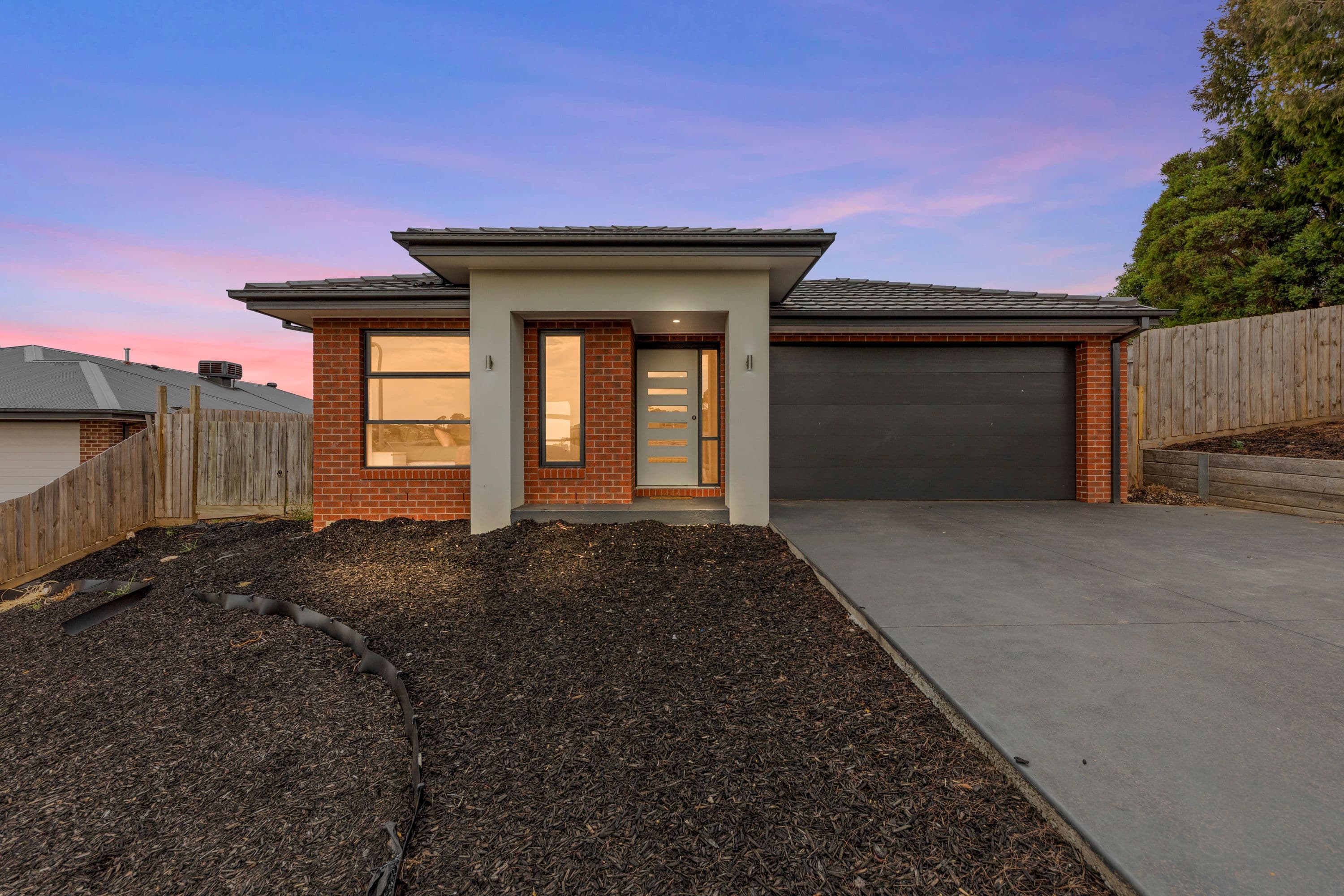 6 Shannon Court, Drouin VIC 3818, Drouin - Image 1