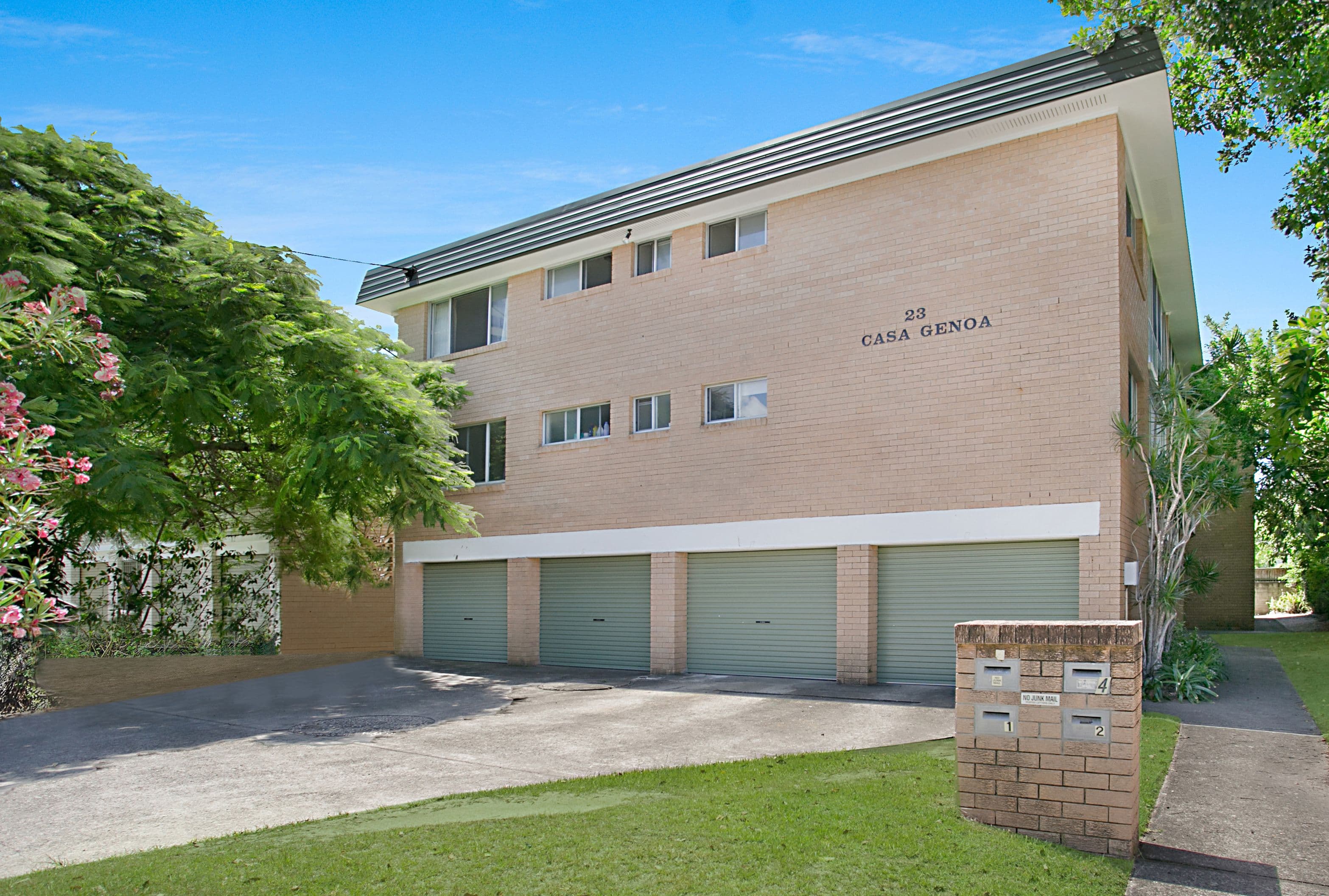 23 Genoa Street, Surfers Paradise QLD 4217, Surfers Paradise - Image 1
