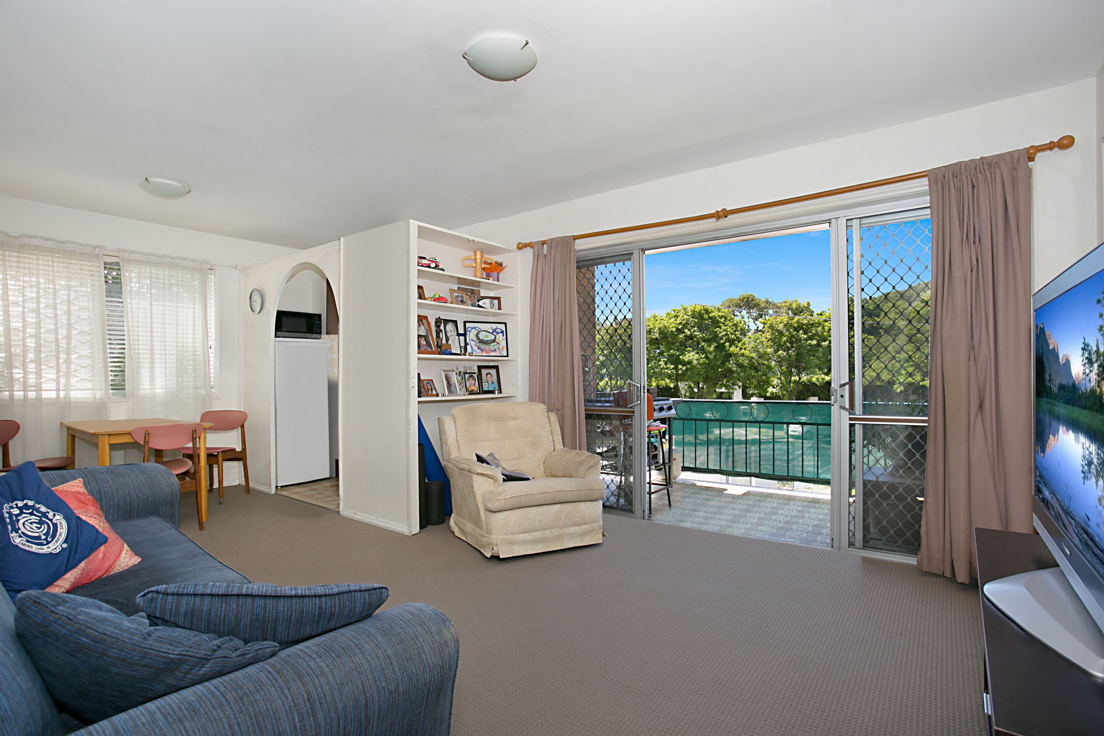 23 Genoa Street, Surfers Paradise QLD 4217, Surfers Paradise - Thumbnail 2