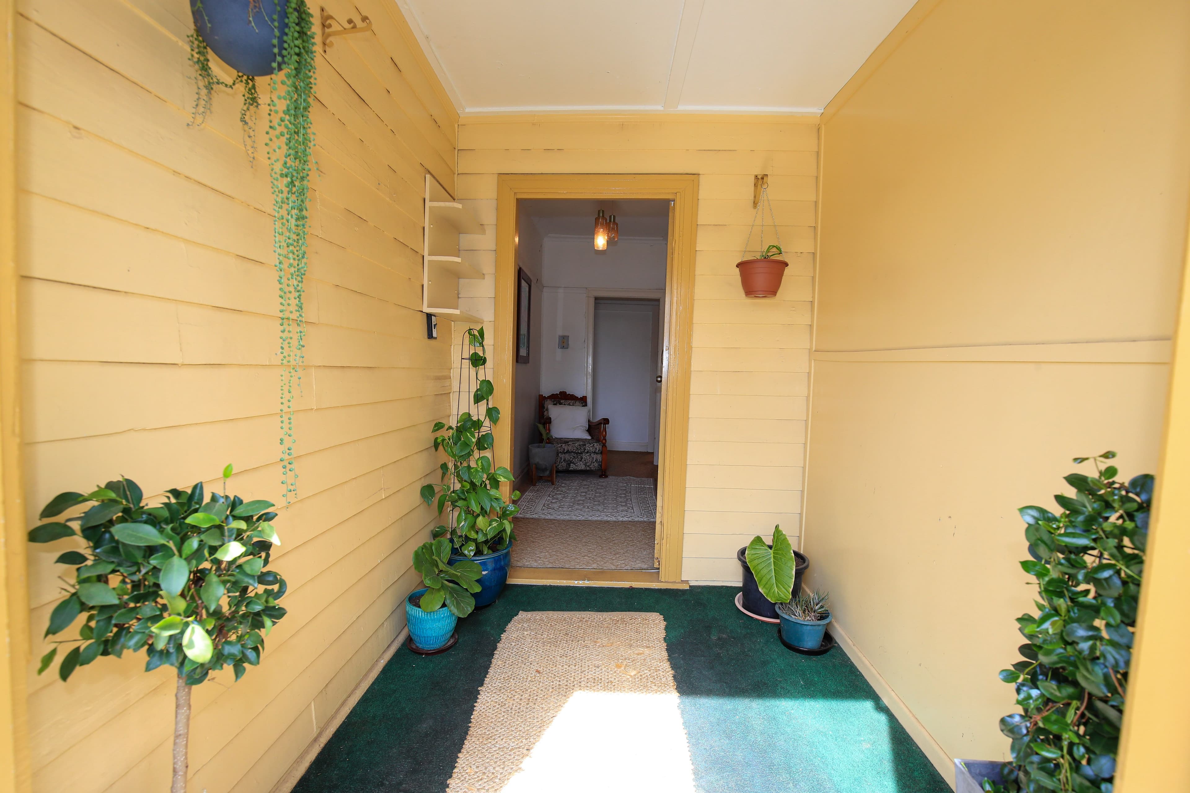 32 Chisholm Street, Inverell NSW 2360, Inverell - Thumbnail 2
