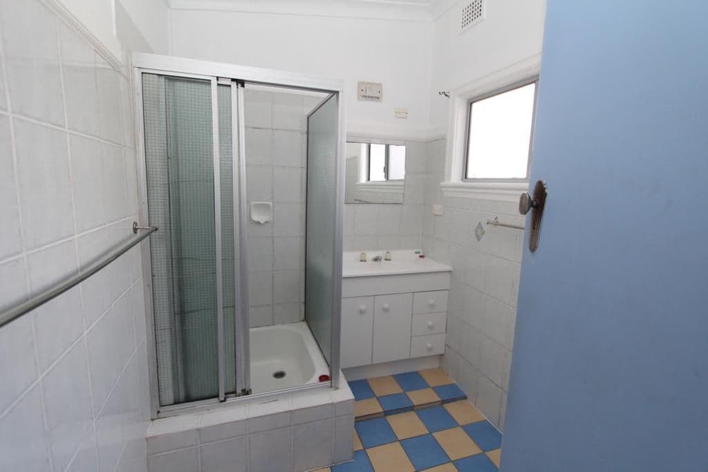 260 DOUGLAS Street, TENTERFIELD NSW 2372, Tenterfield - Thumbnail 5