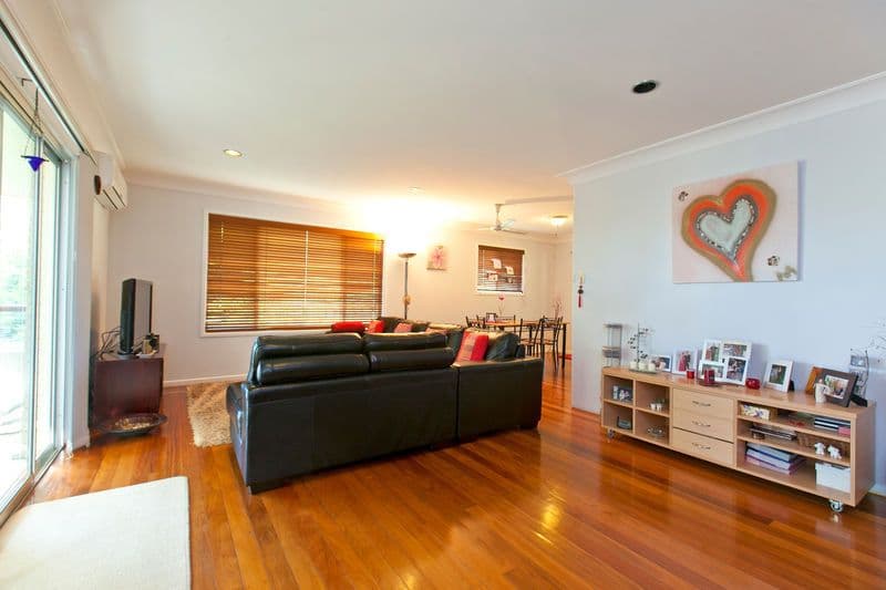 30-32 Sheena Street, WELLINGTON POINT QLD 4160, Wellington Point - Thumbnail 3