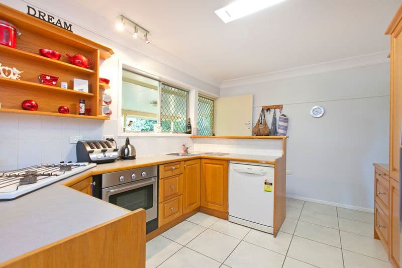 30-32 Sheena Street, WELLINGTON POINT QLD 4160, Wellington Point - Thumbnail 5