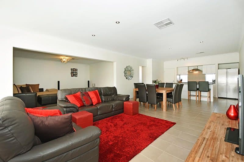 4 Mitre Bend, Ellenbrook WA 6069, Ellenbrook - Image 1