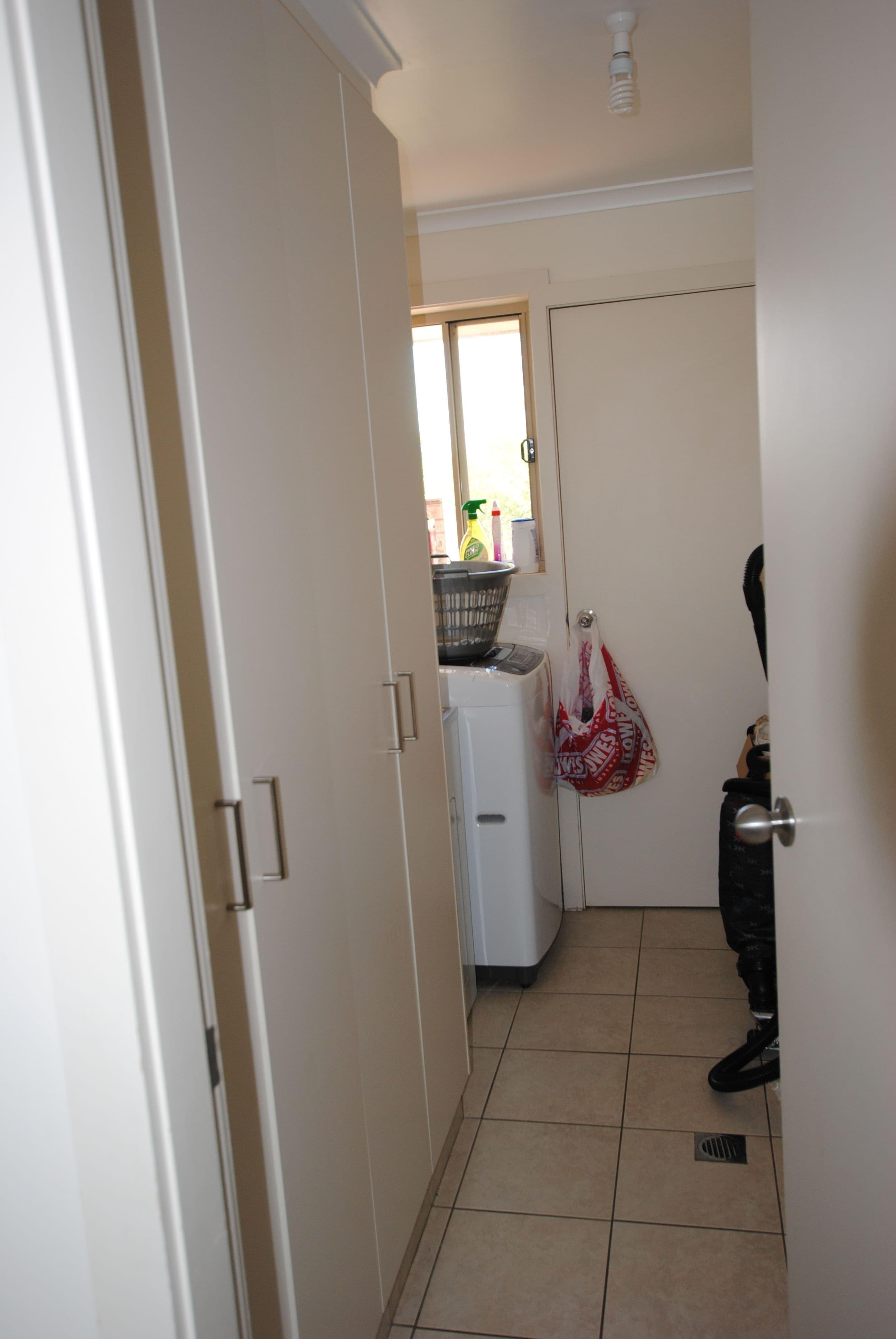32 Zirilli Avenue, Griffith - Thumbnail 7