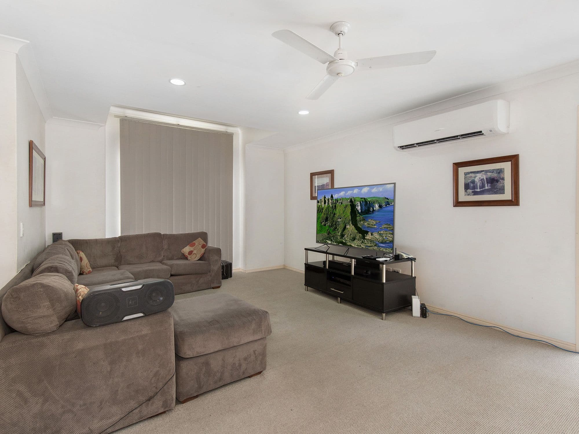 69 Burrendong Road, Coombabah QLD 4216, Coombabah - Thumbnail 2