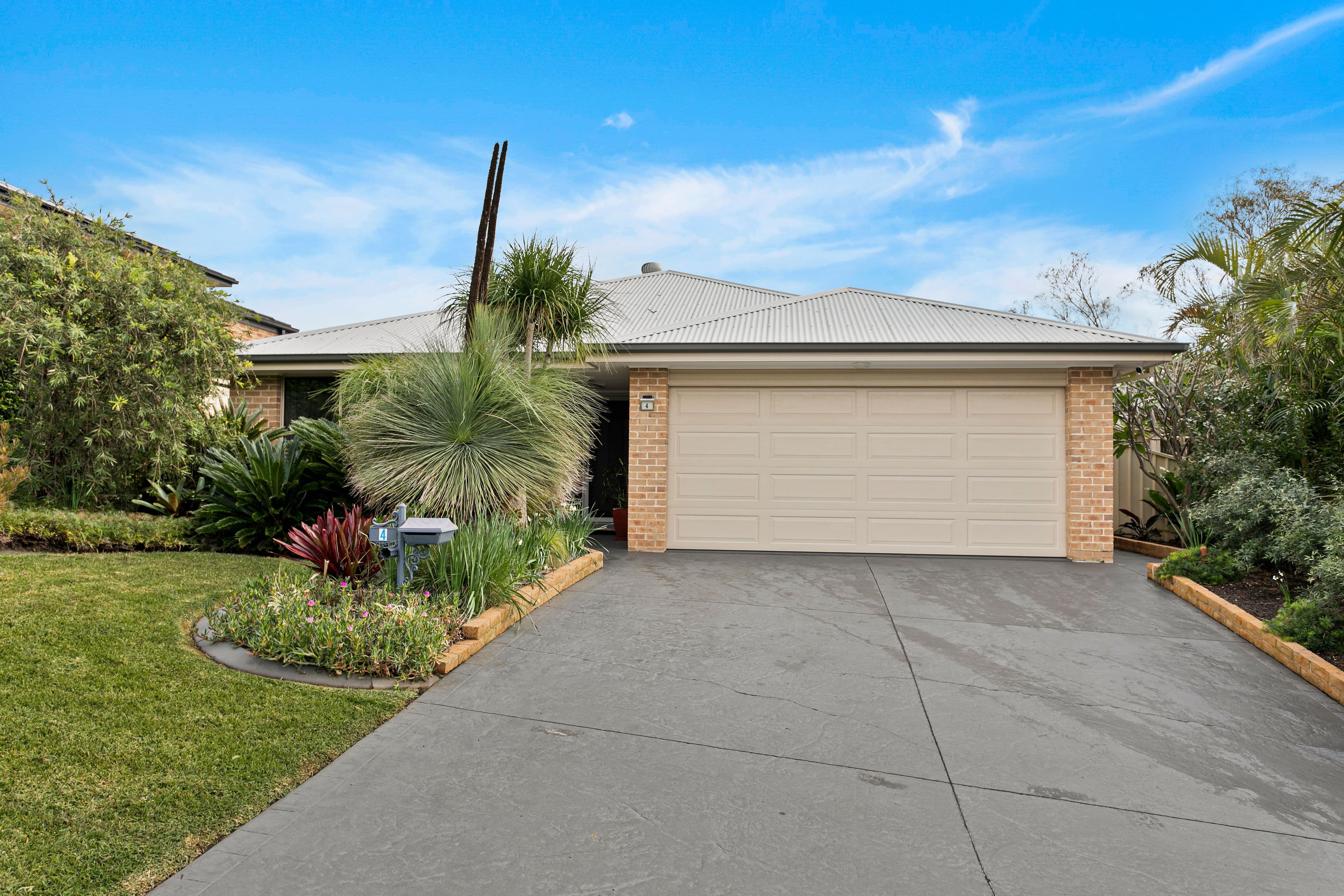 4 Chaffey Way, Albion Park NSW 2527, Albion Park - Image 1