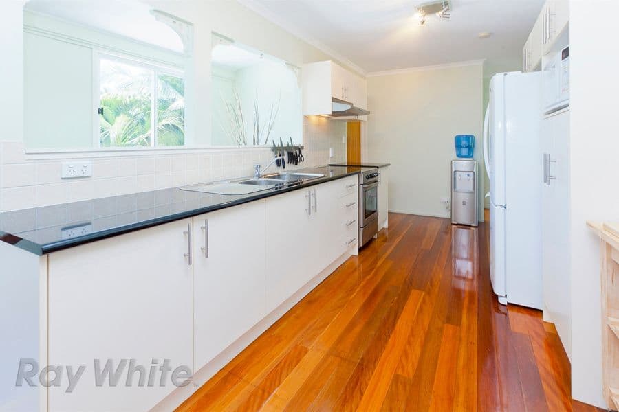 32 Odra  Street, CAMIRA QLD 4300, Camira - Thumbnail 4